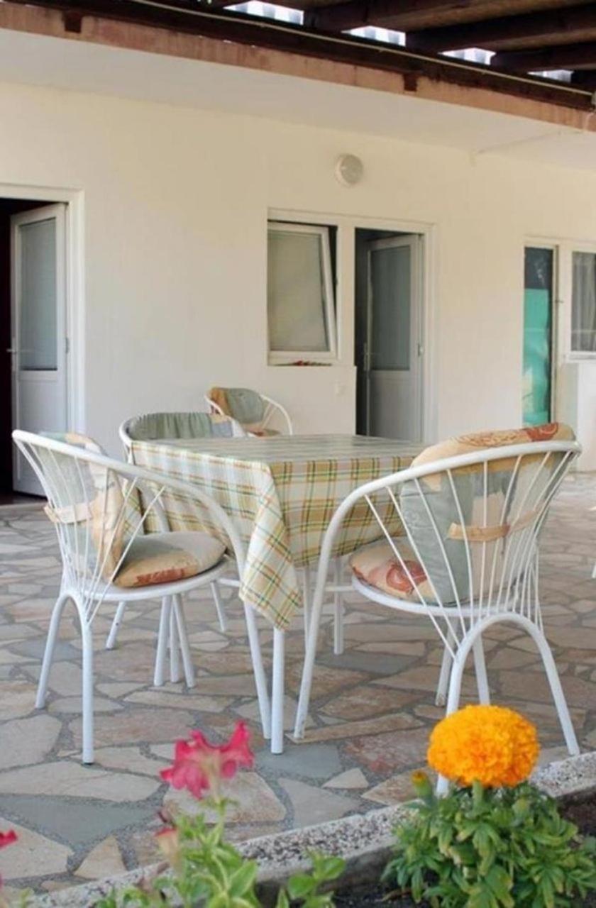 Apartments Vinko Vir Εξωτερικό φωτογραφία